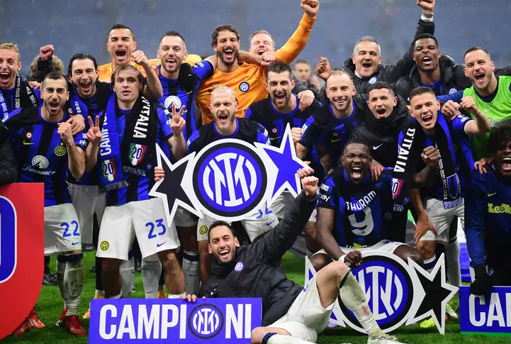 Campioni: Inter se alza campeón del Calcio a cinco fechas del final de temporada